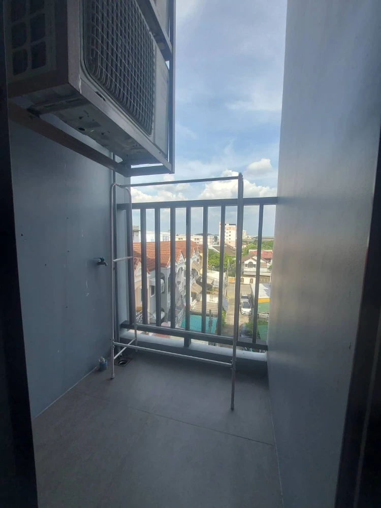 ให้เช่า Magnix Ramintra 21 ห้องชั้น 5 เฟอร์นิเจอร์ครบครัน มาพร้อมครัว Built-in อย่างดี ห้ามพลาด