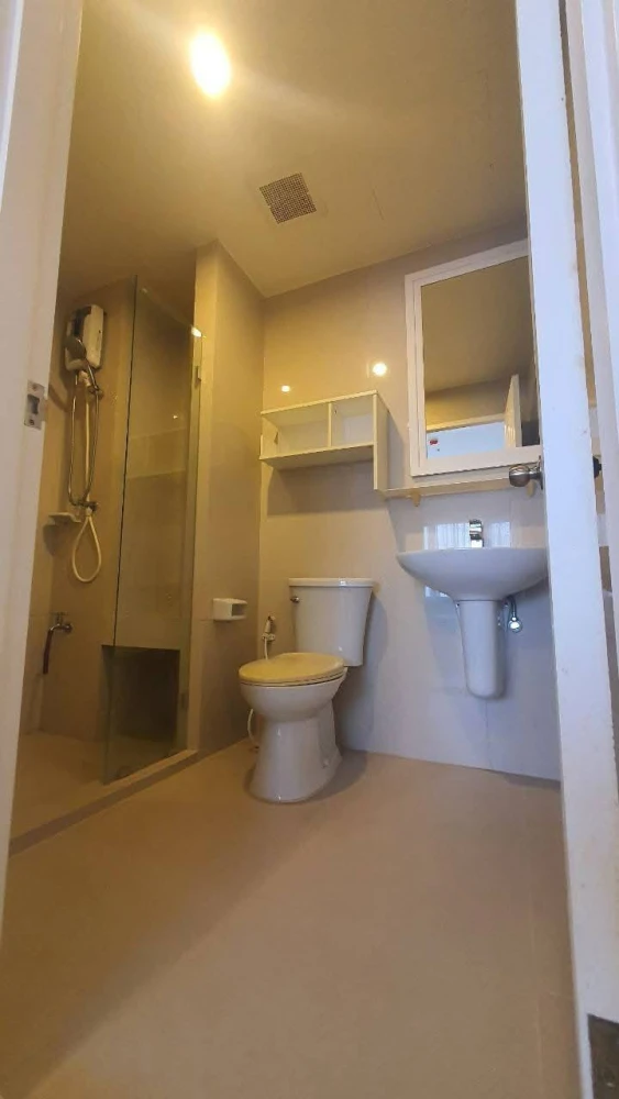 ให้เช่า Manor Sanambinnam ห้องพร้อมอยู่ เฟอร์พร้อม รีบจองเลย++