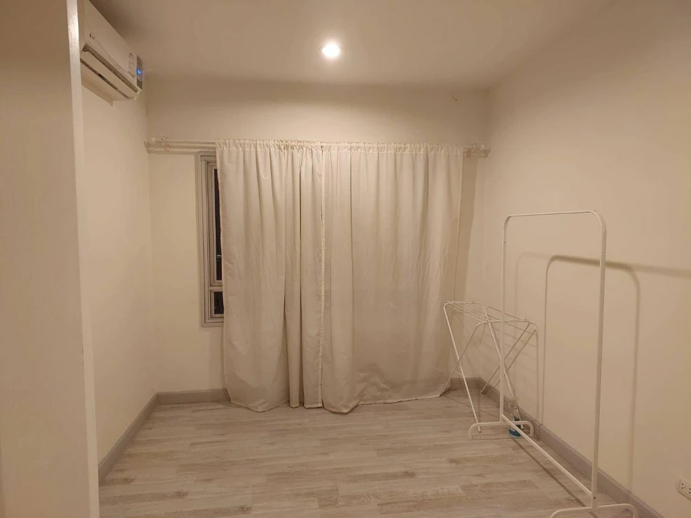 ให้เช่า Manor Sanambinnam ห้องหน้าอยู่ ชั้นสูง มีระเบียงในตัว รีบจองเลย
