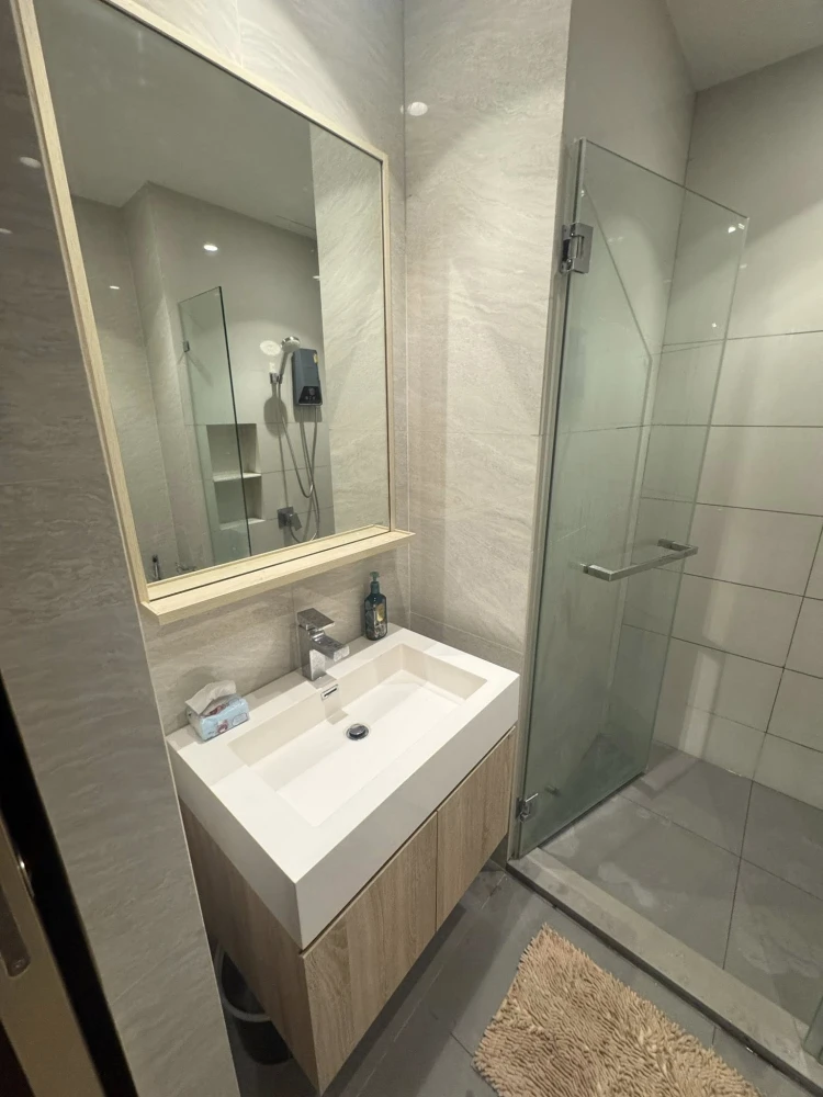 ให้เช่า Maru Ladprao 15 1 ห้องนอน 1 ห้องน้ำ เฟอร์นิเจอร์บิ้วอินอย่างดี เดินทางสะดวก จองเลย