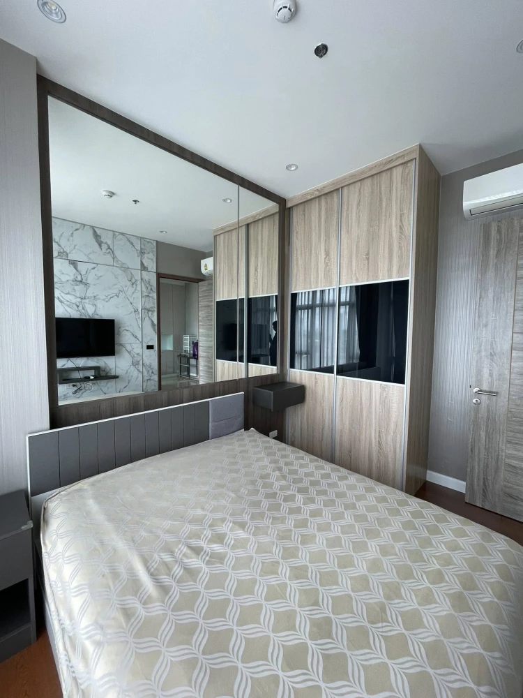 ให้เช่า Mayfair Place สุขุมวิท 50 ห้อง one bedroom ตกแต่งบิวท์อินทั้งห้อง มาแต่ตัว หัวใจและเสื้อผ้า เข้าอยู่ได้เลย