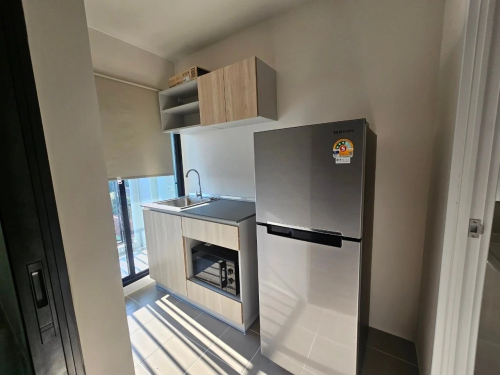 ให้เช่า Me Onnut-Rama 9  ห้องชั้นไม่สูงน่าอยู่ ราคาสบายกระเป๋า จองเลย