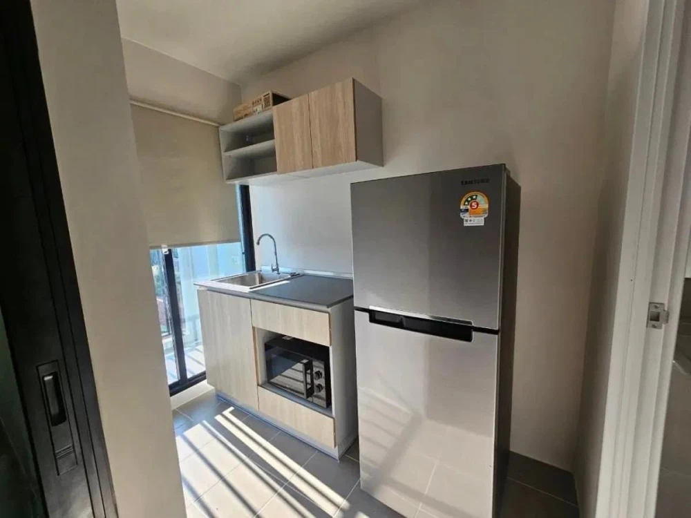 ให้เช่า Me Onnut-Rama 9 1 ห้องนอน 1 ห้องน้ำ ชั้น 2 เฟอร์นิเจอร์ครบครัน หิ้วกระเป๋าเข้าอยู่ได้เลยจ้า