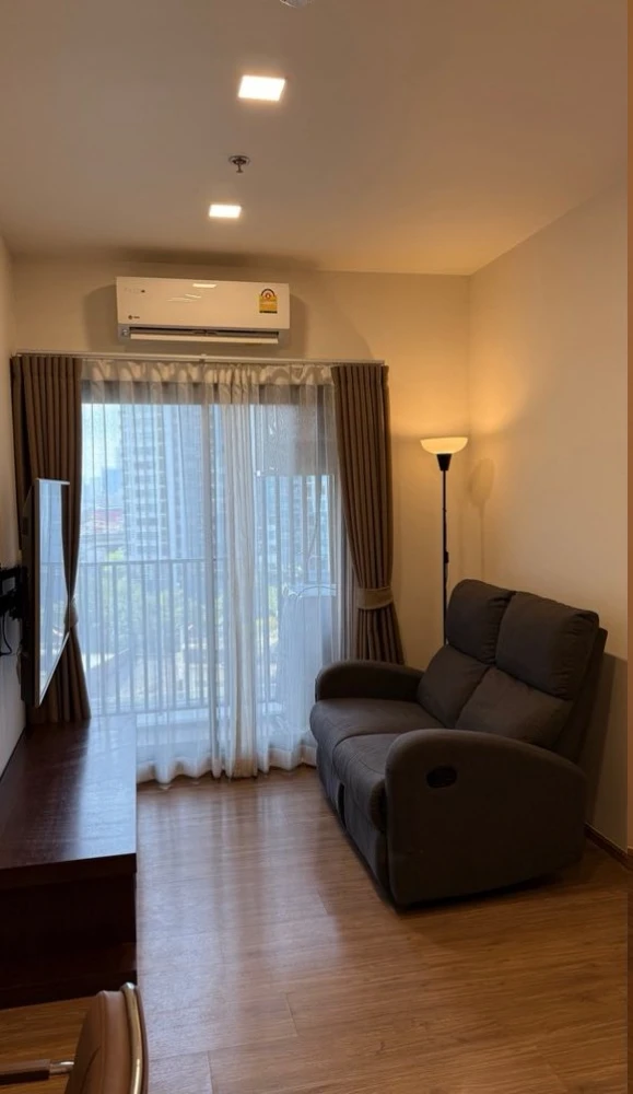 ให้เช่า Metris Rama 9-Ramkhamheang 1 ห้องนอน 1 ห้องน้ำ เฟอร์และสิ่งอำนวยความสะดวกครบครัน จองด่วน