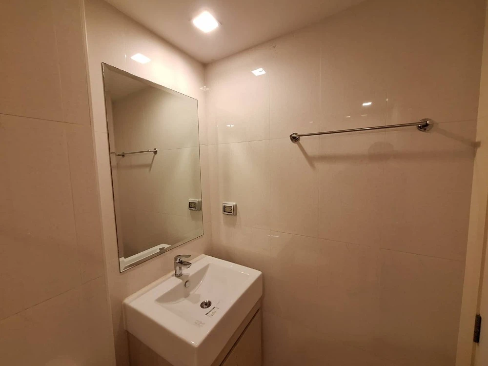 ให้เช่า Metro Luxe Rama 4 ชั้น 4 มาพร้อมการตกแต่งที่ครบครัน สนใจจองเลย ด่วนๆ