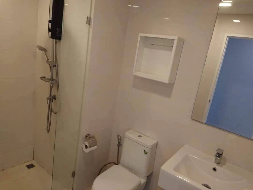 ให้เช่า Metro Luxe Ratchada ชั้น 3 (ห้องมุม) อาคาร A ตกแต่งบิวท์อิน พร้อมเฟอร์ครบครันย บอกเลยว่าต้องจอง