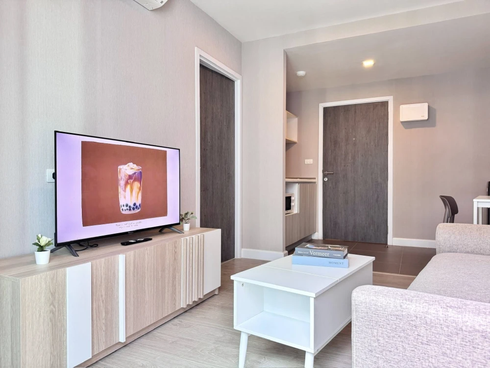 ให้เช่า Metro Luxe Riverfront Rattanathibet ตึก C ห้องสวย มีเฟอร์นิเจอร์อย่างดี พร้อมเข้าอยู่ !!