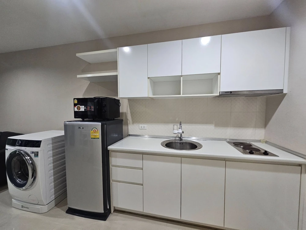 ให้เช่า Metro Park Sathorn ชั้น 5 ห้องแต่งครบ พร้อมเข้าอยู่ สนใจจองเลย ห้ามพลาด