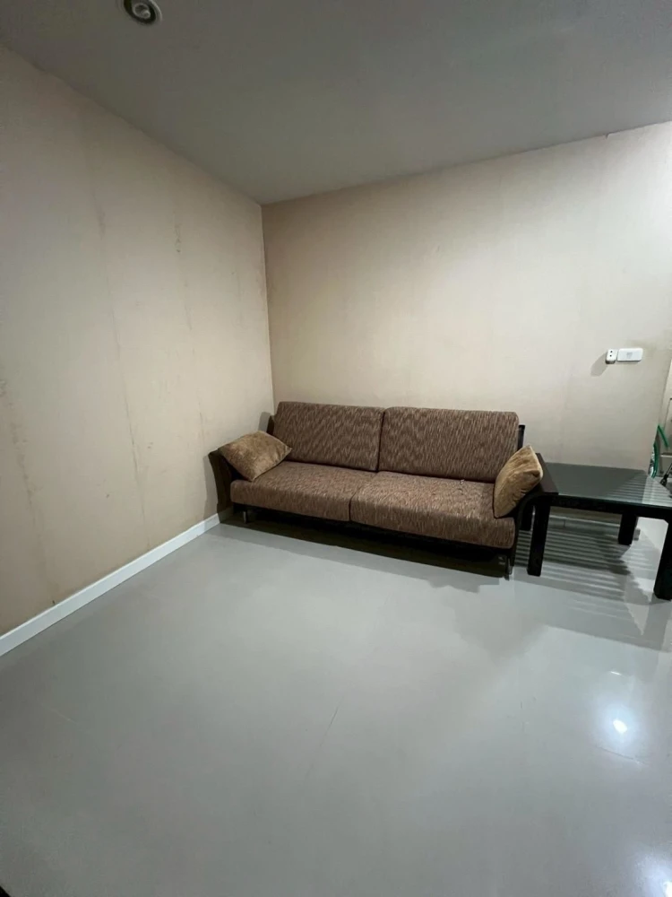 ให้เช่า Metro Park Sathorn ชั้น 8 มาพร้อมการตกแต่งที่ครบครัน สนใจจองเลย