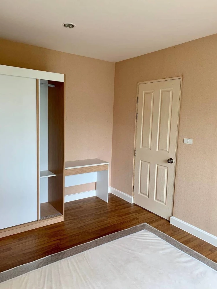 ให้เช่า Metro Park Sathorn ห้องพร้อมอยู่ เฟอร์พร้อม ราคาสบายกระเป๋า จองเลย ห้ามพลาด