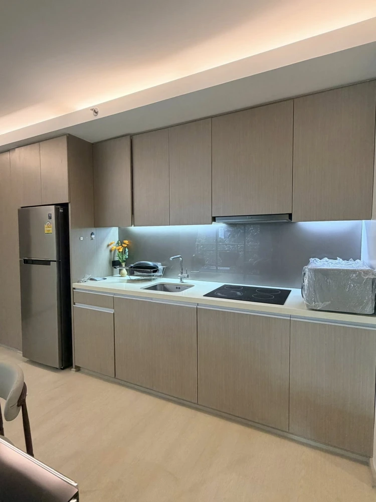 ให้เช่า MODE Sukhumvit 61 1 ห้องนอน 1 ห้องน้ำ พื้นที่ใช้สอยเยอะ มาพร้อมเฟอร์นิเจอร์ครบครัน รีบจองเลยจ้า
