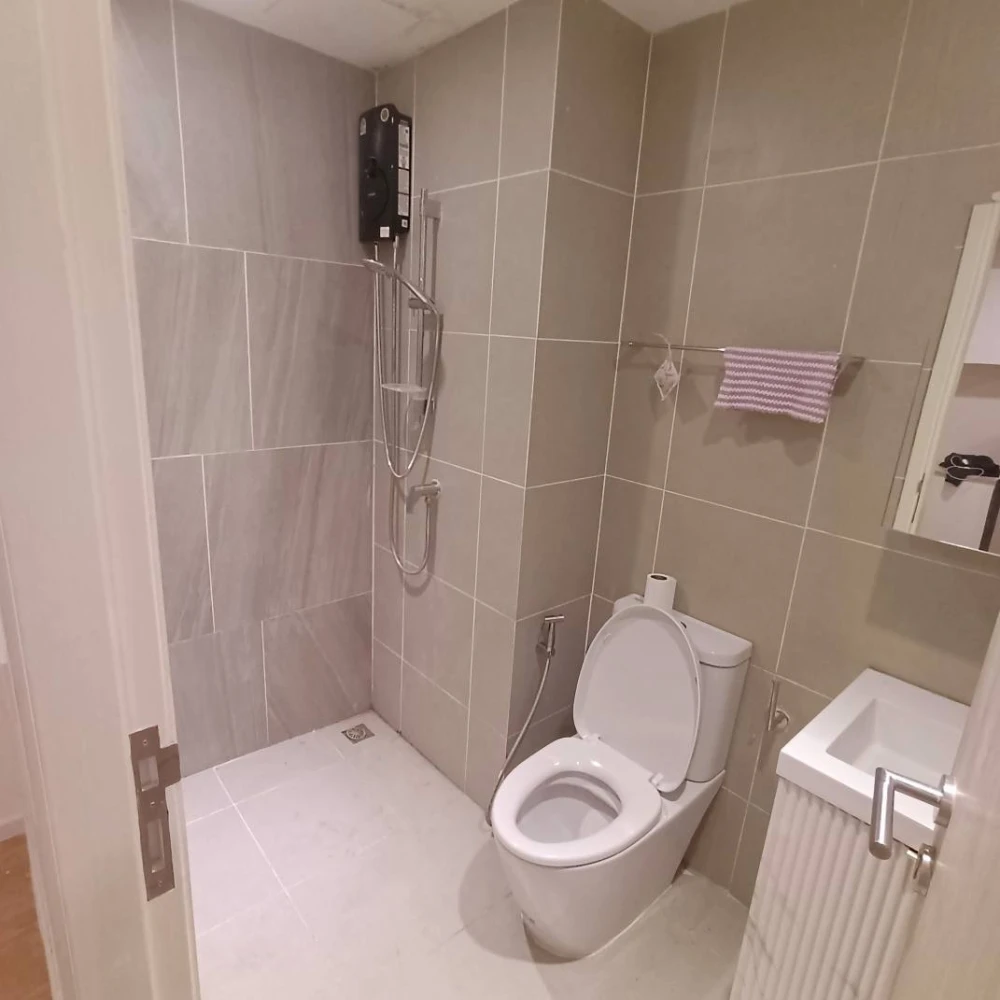 ให้เช่า Modern Condo Charan 79 ห้องน่าอยู่ ชั้น 5 เฟอร์และเครื่องใช้ไฟฟ้าครบครัน รีบจองเลยจ้า