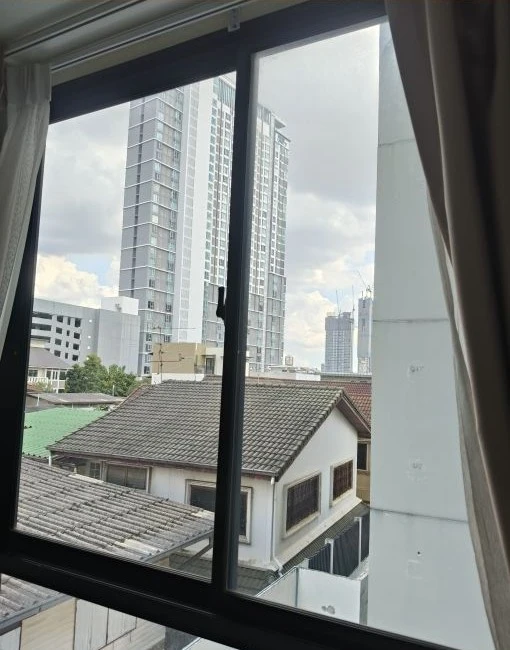 ให้เช่า Modern Condo Charan 79 ห้องมุมให้ความเป็นส่วนตัว เฟอร์นิเจอร์ครบครัน หิ้วกระเป๋าเข้าอยู่ได้เลยจ้า