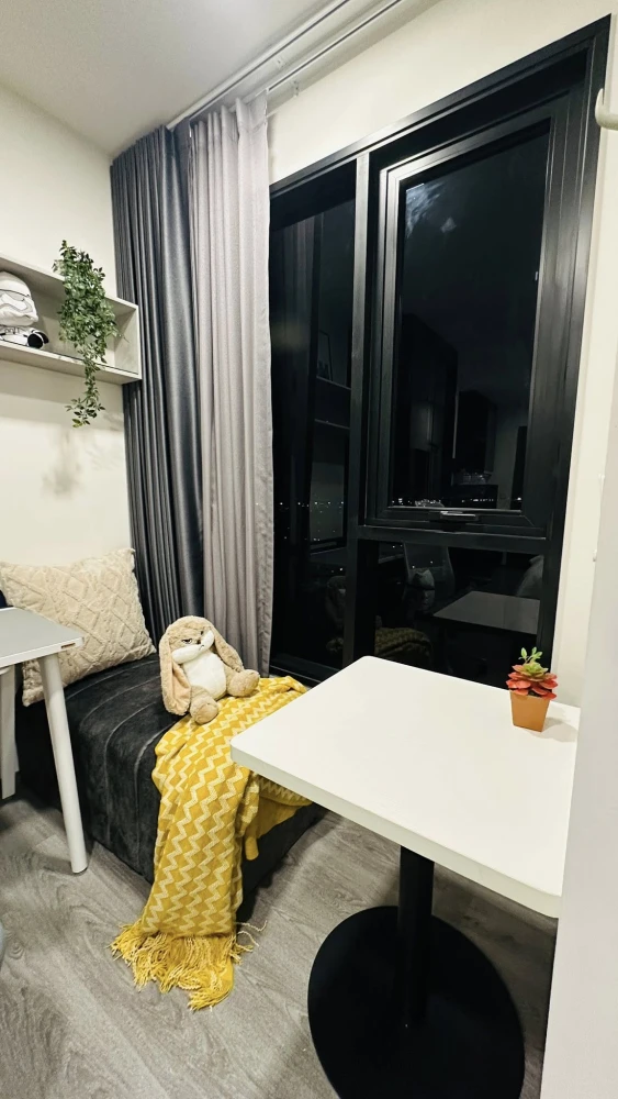 ให้เช่า Modiz Avantgarde ห้องสตูดิโอ ตกแต่งพร้อมอยู่ เฟอร์นิเจอร์ครบครัน หิ้วกระเป๋าเข้าอยู่ได้เลยจ้า
