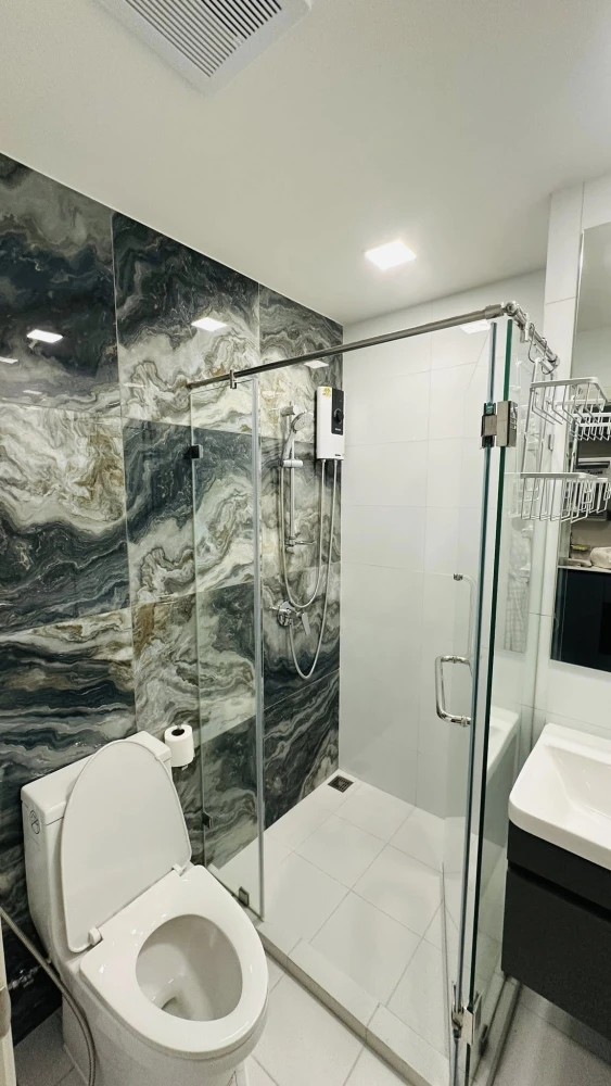 ให้เช่า Modiz Avantgarde ห้องสตูดิโอ ตกแต่งพร้อมอยู่ เฟอร์นิเจอร์ครบครัน หิ้วกระเป๋าเข้าอยู่ได้เลยจ้า