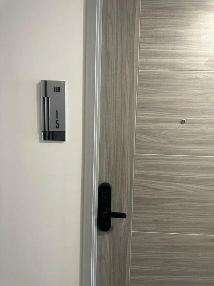 ให้เช่า Modiz Launch Rangsit ชั้น 10 ห้องน่าอยู่ แต่งครบ สนใจจองเลย ด่วนๆ