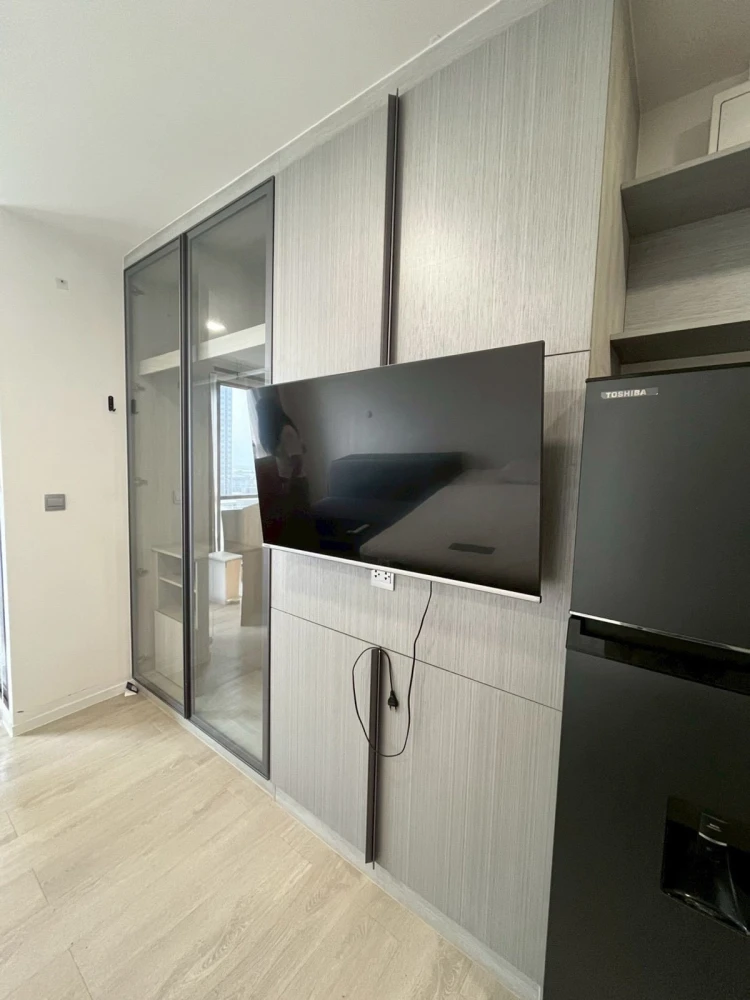 ให้เช่า Modiz Launch Rangsit มาพร้อมเฟอร์และเครื่องใช้ไฟฟ้าครบ สนใจจองเลย