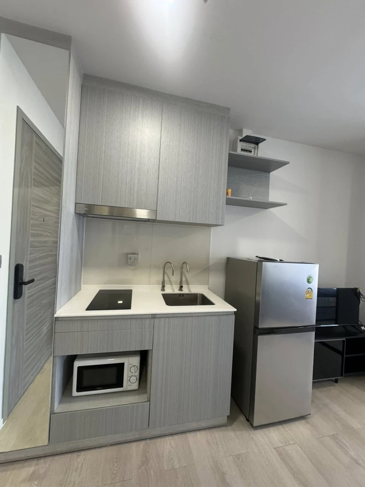 ให้เช่า Modiz Launch Rangsit ห้องน่าอยู่ เฟอร์นิเจอร์และเครื่องใช้ไฟฟ้าครบครัน หิ้วกระเป๋าเข้าอยู่ได้เลยจ้า