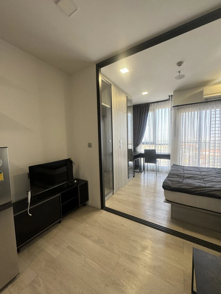 ให้เช่า Modiz Launch Rangsit ห้องน่าอยู่ เฟอร์นิเจอร์และเครื่องใช้ไฟฟ้าครบครัน หิ้วกระเป๋าเข้าอยู่ได้เลยจ้า