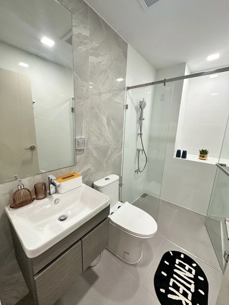 ให้เช่า Modiz Rhyme Ramkhamhaeng ชั้น 22 ห้องสวย แต่งครบ สนใจจองเลย