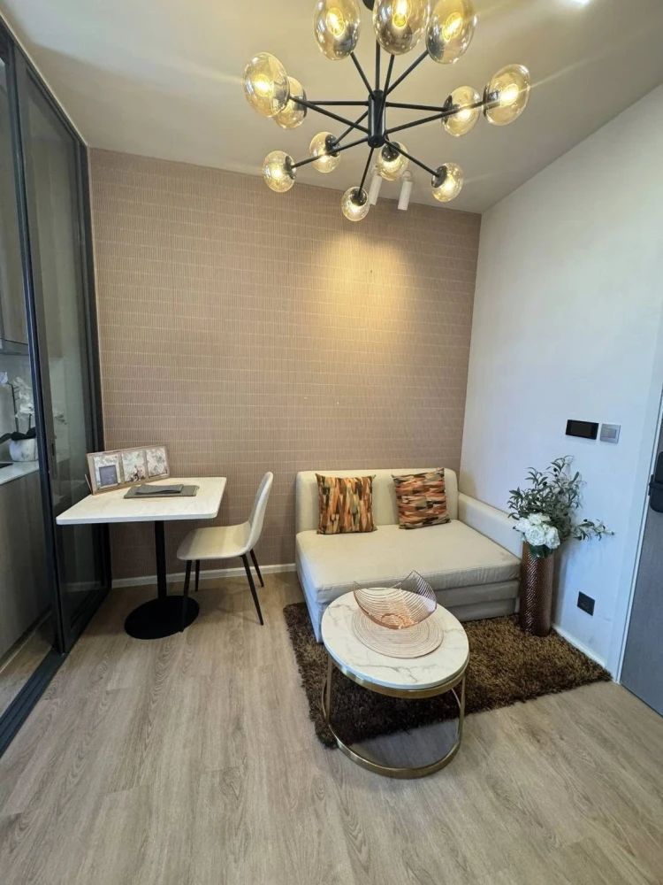 ให้เช่า Modiz Rhyme Ramkhamhaeng ห้องพร้อมอยู่ ห้องนางฟ้า ห้องตกแต่งบิ้วอินทั้งห้อง ห้ามพลาด