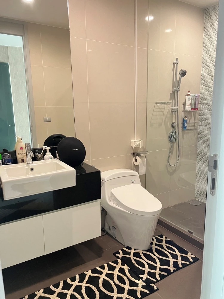 ให้เช่า Movenpick White Sand Beach 2 ห้องนอน แต่งครบ วิวดี สนใจจองเลย ด่วนๆ