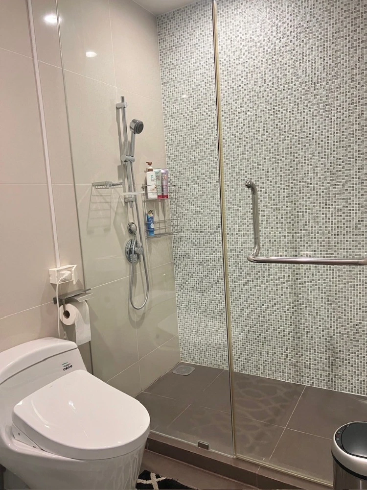 ให้เช่า Movenpick White Sand Beach 2 ห้องนอน แต่งครบ วิวดี สนใจจองเลย ด่วนๆ