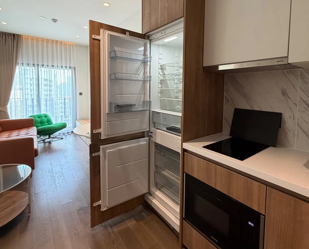 ให้เช่า MUNIQ Sukhumvit 23 1 ห้องนอน พื้นที่ใช้สอยเยอะ ทำเลดี เดินทางสะดวกครบครัน จองเลย