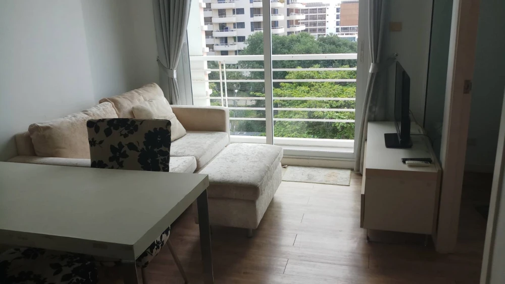 ให้เช่า Neo Condo Sea View Pattaya @Jomtien ห้องมุมให้ความเป็นส่วนตัว ติดวอลเปเปอร์อย่างดี วิวสวย ไม่บล็อค จองเลย