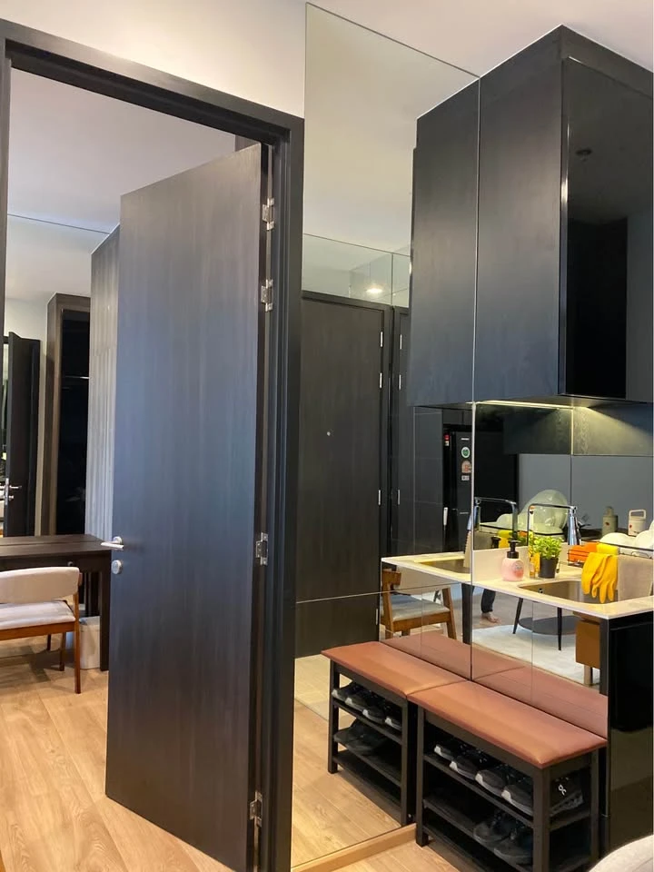 ให้เช่า Noble Around Ari ห้องตกแต่งมีสไตล์แบบ Mid Century Modern พร้อมเข้าอยู่ทันที!