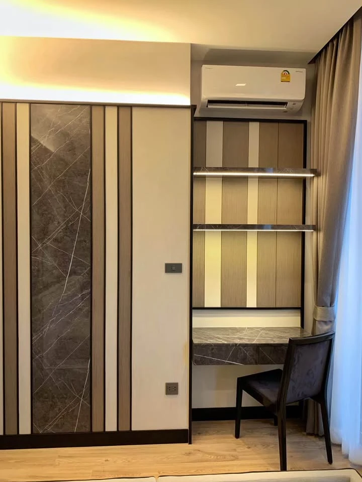 ให้เช่า NOBLE AROUND ARI ห้องฝั่งด้านหน้า ไม่มีตึกบัง เฟอร์นิเจอร์ built-in และเครื่องใช้ไฟฟ้าครบชุด รีบจองเลย