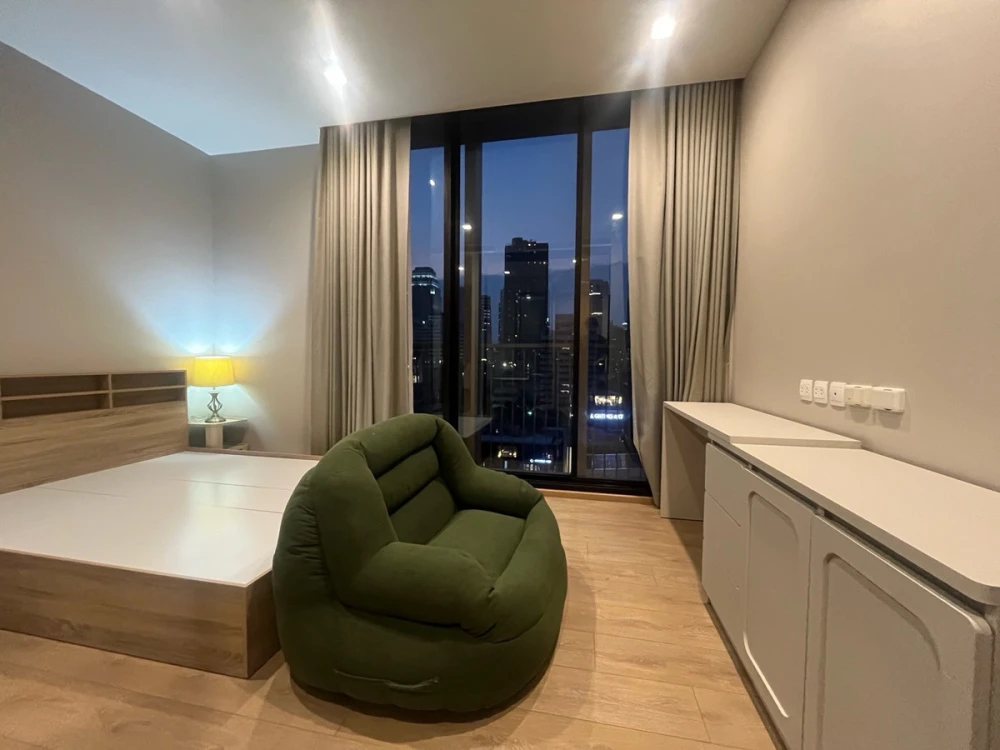 ให้เช่า Noble Around Sukhumvit 33 ชั้น 9 ห้องแต่งครบ จองเลย ด่วนๆ