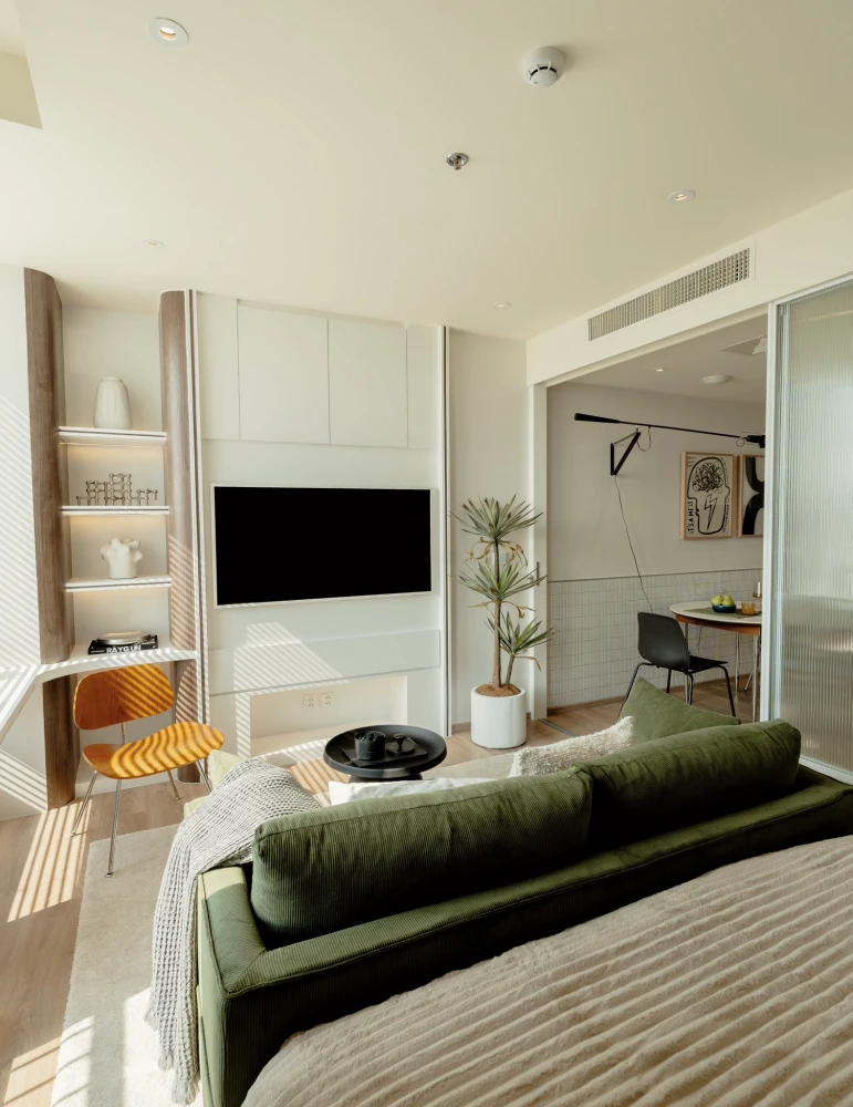 ให้เช่า Noble Form Thonglor ชั้น 12 ห้องสวย มาพร้อมการตกแต่งที่ครบครัน สนใจจองเลย