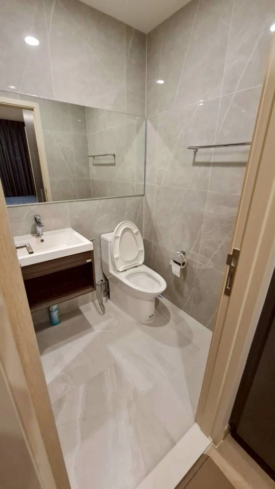 ให้เช่า Noble Nue District R9 ห้องพร้อมอยู่ ชั้น 2 ไม่สูง เฟอร์พร้อมจองเลย