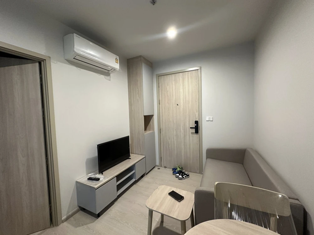 ให้เช่า Noble NUE Mega Plus Bangna ห้องพร้อมอยู่ เฟอร์ เครื่องใช้ไฟฟ้าครบ มาแต่ตัวเข้าอยู่ได้เลย อย่าพลาด