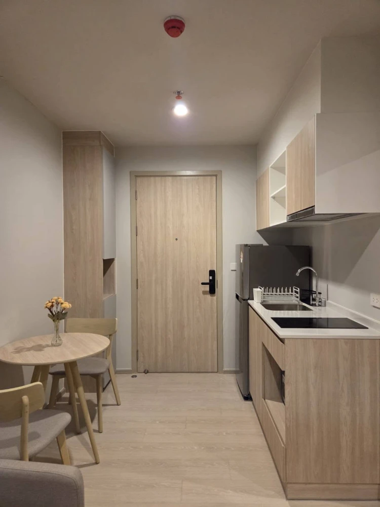 ให้เช่า Noble NUE Mega Plus Bangna 1 ห้องนอน 1 ห้องน้ำ เฟอร์นิเจอร์ครบครัน วิวสวย ไม่บล็อค จองเลย