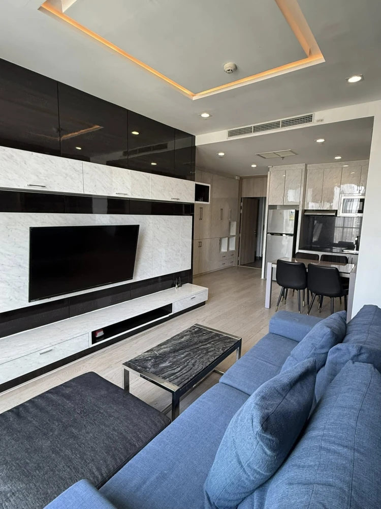 ให้เช่า Noble Ploenchit ห้องกว้างขวาง ตกแต่ง Built-in ครบ พร้อมเข้าอยู่ มาจองได้แล้ววันนี้ อย่าพลาด