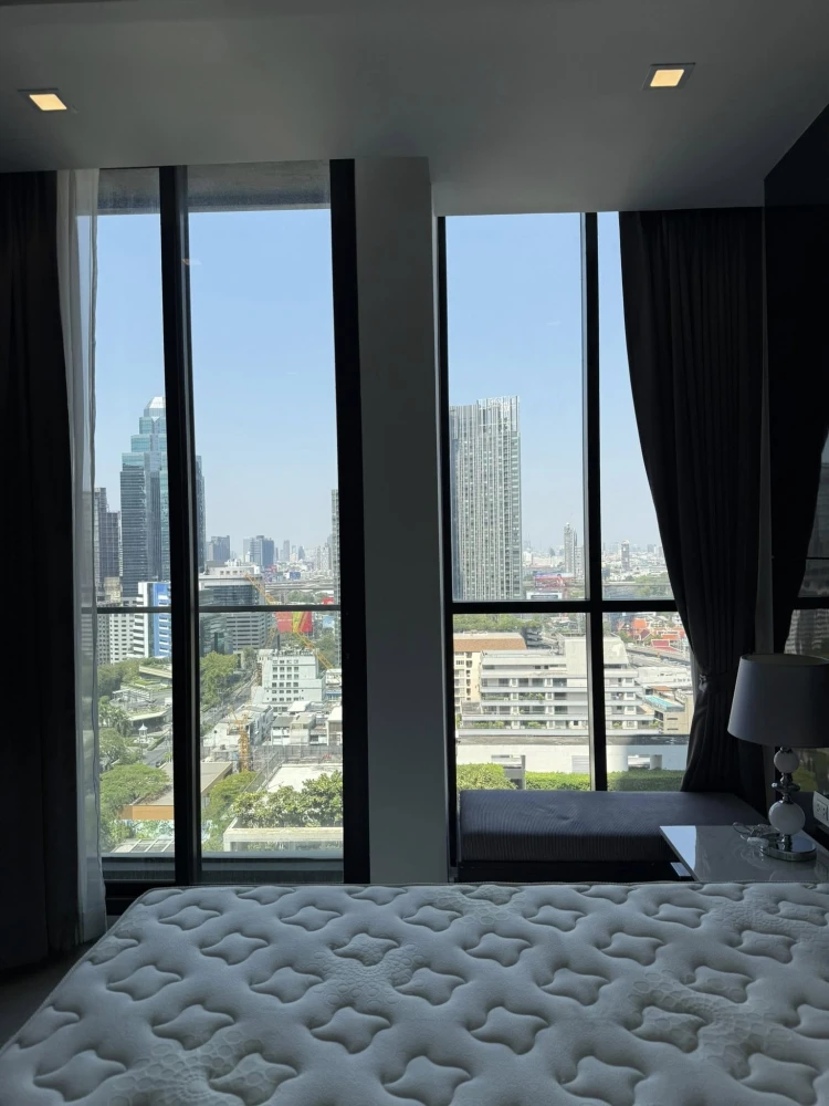 ให้เช่า Noble Ploenchit ห้องกว้างขวาง ตกแต่ง Built-in ครบ พร้อมเข้าอยู่ มาจองได้แล้ววันนี้ อย่าพลาด