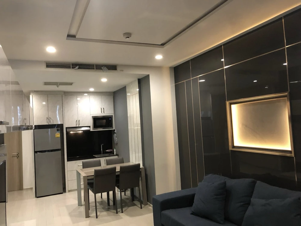 ให้เช่า Noble Ploenjit ชั้น 19 วิวเมืองสวย ห้องสวย แต่งครบ น่าอยู่ สนใจจองเลย