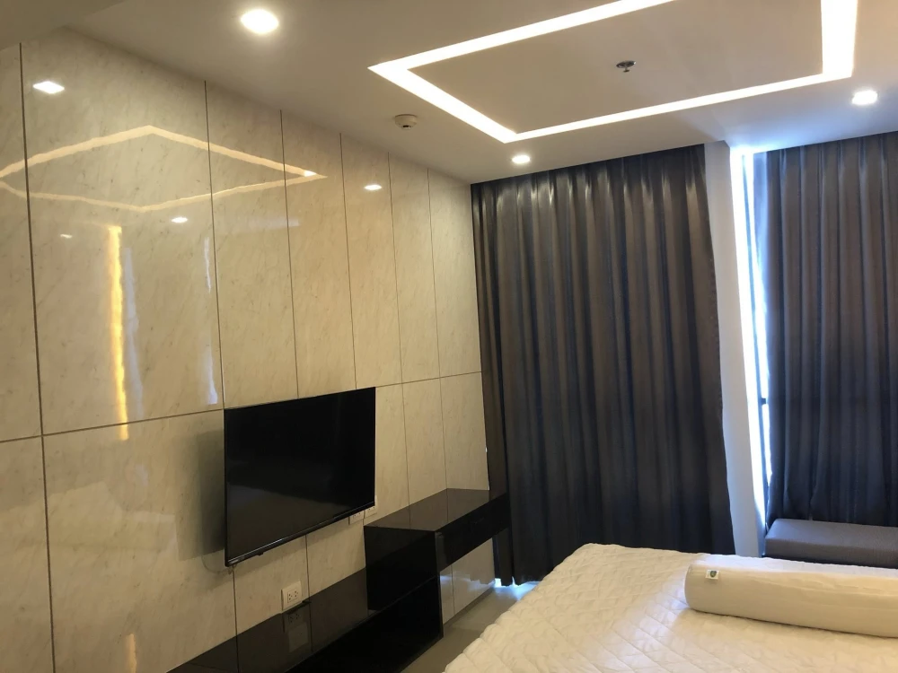 ให้เช่า Noble Ploenjit ชั้น 19 วิวเมืองสวย ห้องสวย แต่งครบ น่าอยู่ สนใจจองเลย