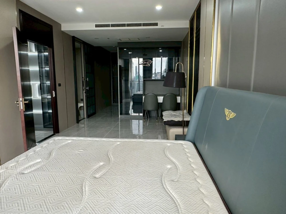 ให้เช่า Noble Ploenjit ชั้น 23 ห้องแต่งครบ พร้อมอยู่ สนใจจองเลย ห้ามพลาด