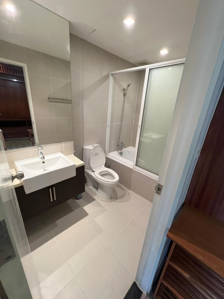 ให้เช่า Noble Remix Sukhumvit 36 ชั้น 23 ห้องน่าอยู่ รูปแบบ 2 นอน แต่งครบ จองเลยจ้า