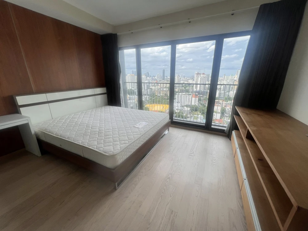 ให้เช่า Noble Remix Sukhumvit 36 ชั้น 24 ห้องกว้าง แต่งครบ น่าอยู่ จองเลยจ้า