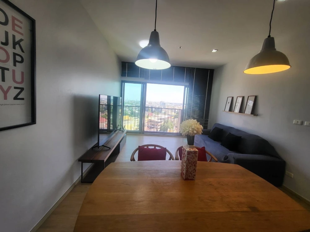 ให้เช่า Noble Reveal ห้องชั้นสูง กว้างขวางอยู่สบาย จองเลย