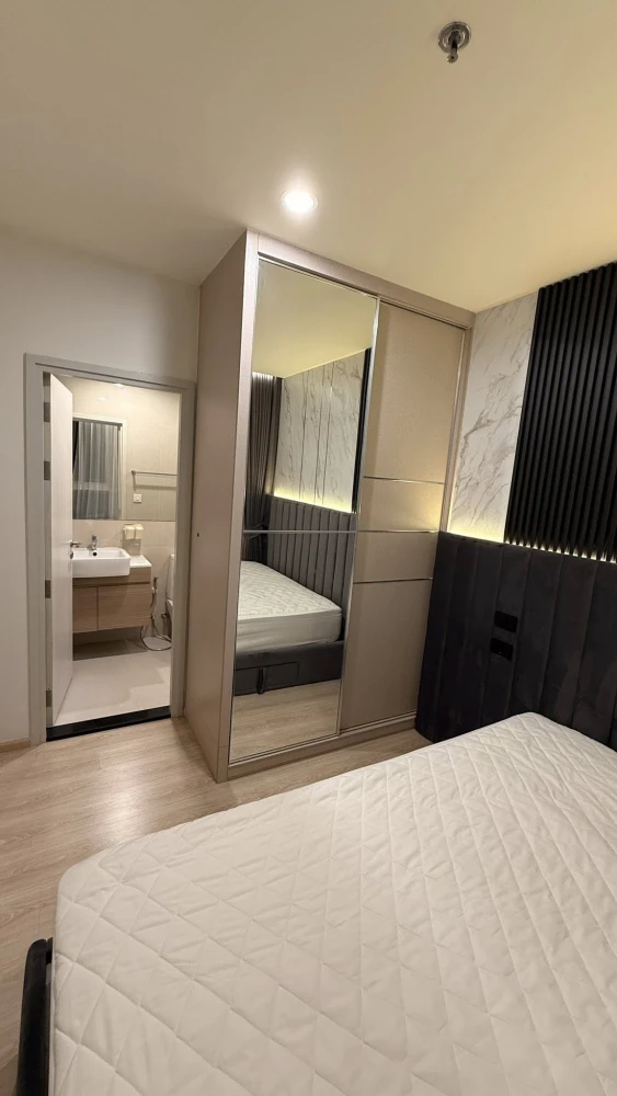 ให้เช่า Noble Revolve Ratchada ห้องสวยเฟอร์ครบ วิวตลาดจ๊อดแฟร์ ชั้นสูง ลมดี จองเลย