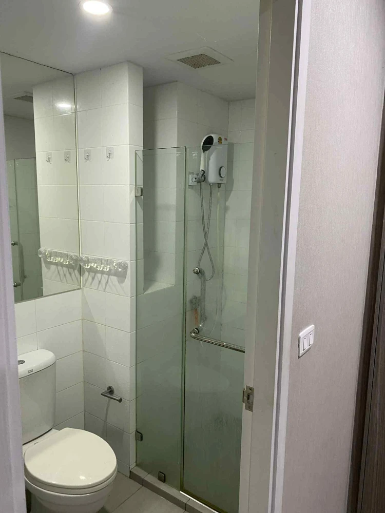 ให้เช่า Notting Hill Sukhumvit 105 ห้องพร้อมอยู่ เฟอร์ เครื่องใช้ไฟฟ้าครบ มาแต่ตัวเข้าอยู่ได้เลย อย่ารอช้า