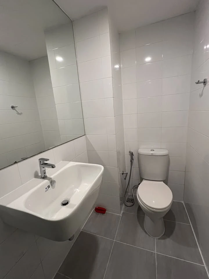 ให้เช่า Notting Hill Sukhumvit 105 2 ห้องนอน มาพร้อมเฟอร์และสิ่งอำนวยความสะดวกครบครัน รีบจองเลยตอนนี้