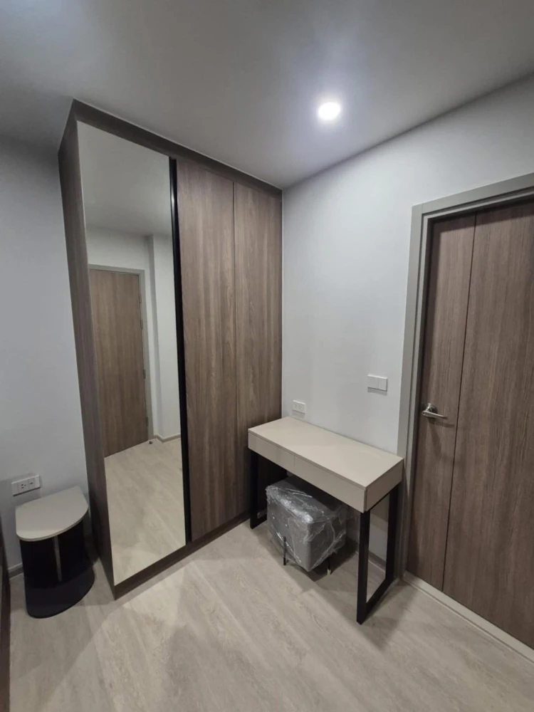 ให้เช่า NUE CORE KHU KHOT ห้องพร้อมอยู่ เฟอร์ เครื่องใช้ไฟฟ้าครบ มาจับมาจองเลย อย่าพลาด