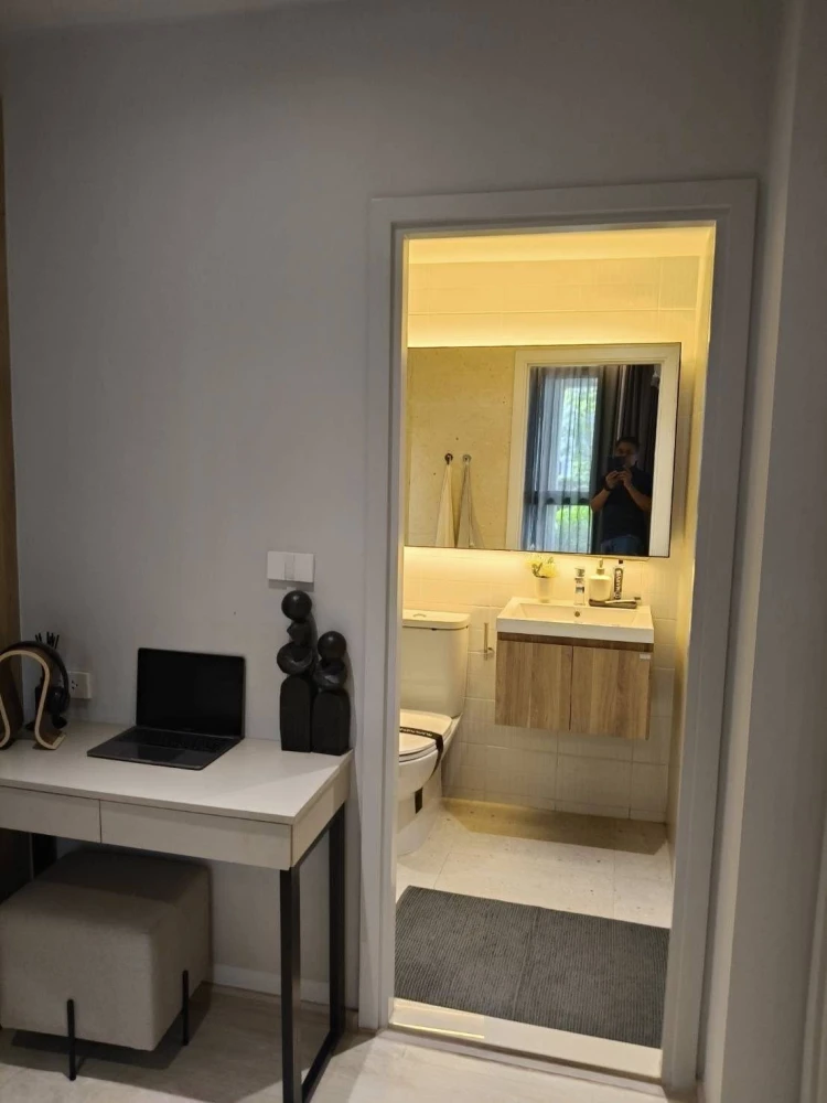 ให้เช่า NUE CORE KHU KHOT ห้องพร้อมอยู่ เฟอร์ เครื่องใช้ไฟฟ้าครบ มาจับมาจองเลย อย่าพลาด