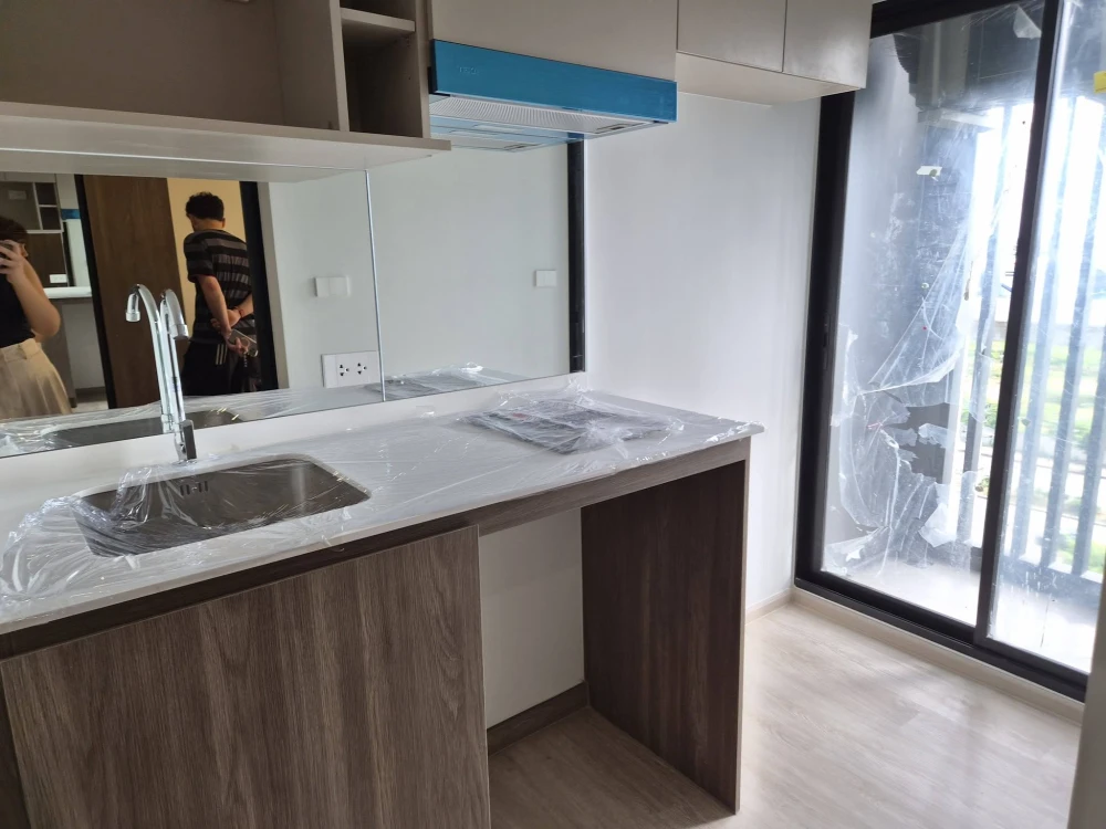 ให้เช่า Nue Core Khu Khot Station ห้องพร้อมอยู่ เฟอร์พร้อม หิ้วกระเป๋าใบเดียวมาได้เลย!!!!